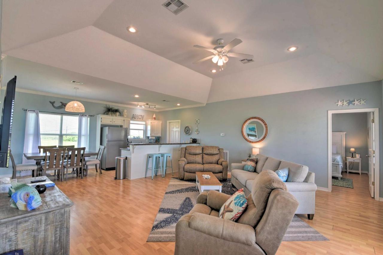 Bright Crystal Beach House, Walk To Coast! Villa Bolivar Peninsula Dış mekan fotoğraf