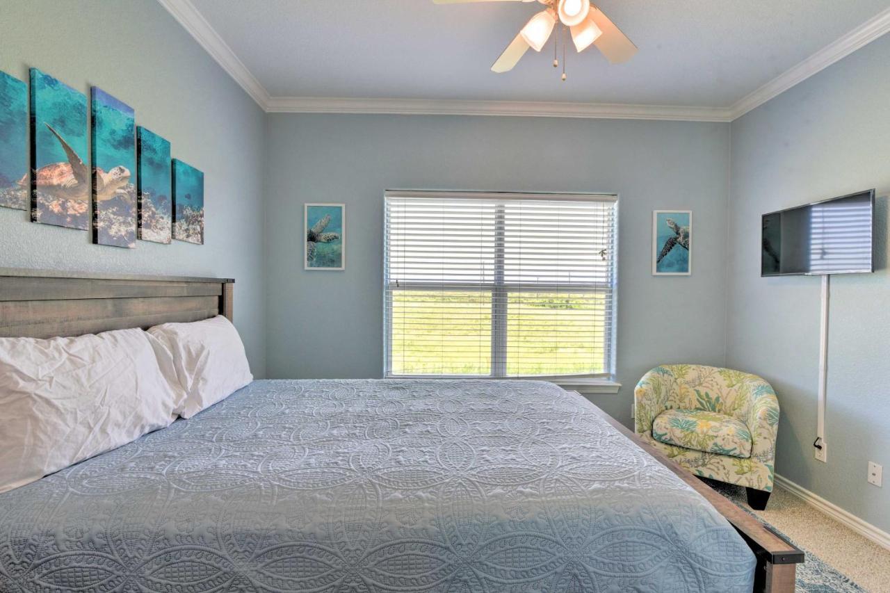 Bright Crystal Beach House, Walk To Coast! Villa Bolivar Peninsula Dış mekan fotoğraf